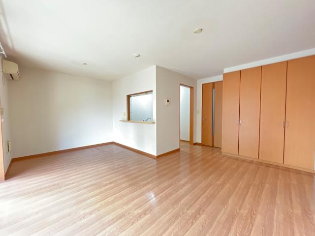 ジラフ２０１０ リビング