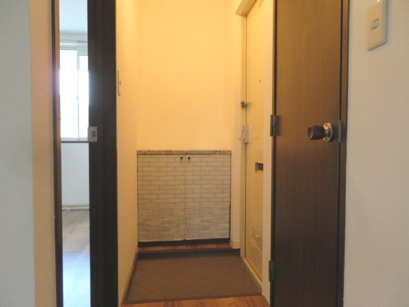 クレスト藤沢参番館1階 ＊別号室の写真となります。