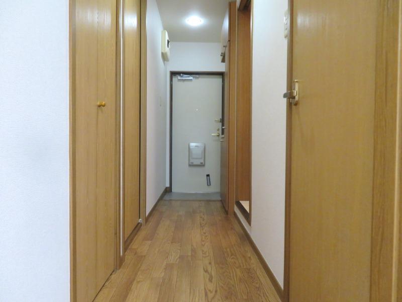 メゾンアンソレイエ 内観