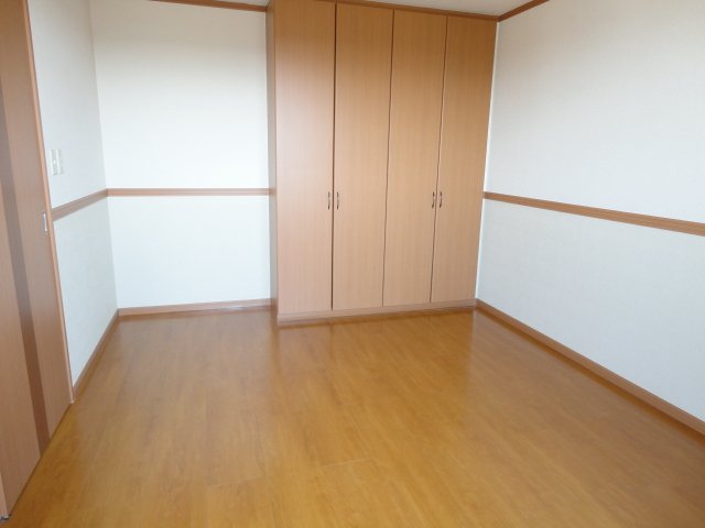 ディア フレンド ＫＯＩＺＵＭＩ206号室 洋室６．１帖