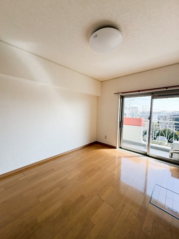 ニュー山手マンション2階 部屋その他