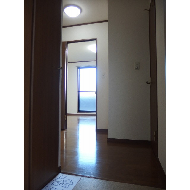 アムールW 玄関