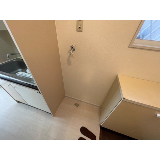 クレセントハイツ星の宮103号室 内観