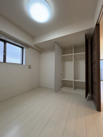 プレシス八王子1204号室 null