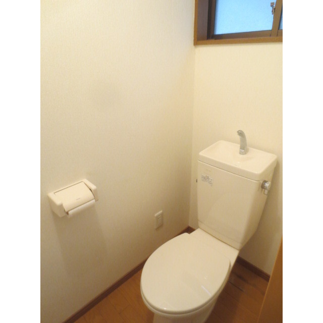 アイナハイム 内観