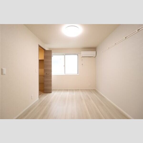 Ferro Palazzo　D棟201号室 洋室6.2帖