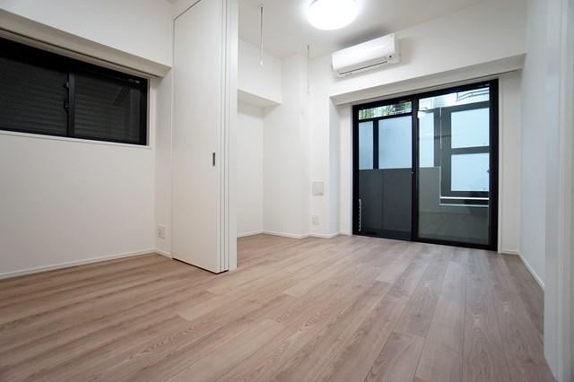 SYFORME西小山1階 バス