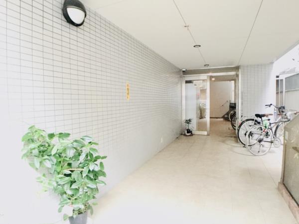 グランディール広尾3階 エントランス