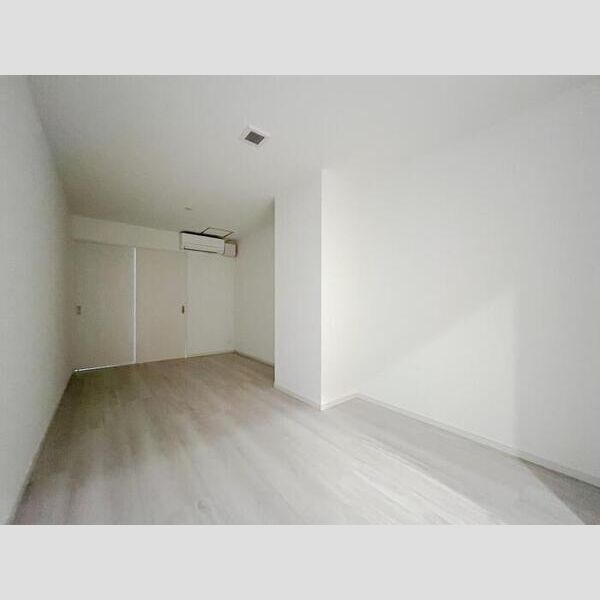 文具ハウスジャンボビル301号室 洋室約9.6帖