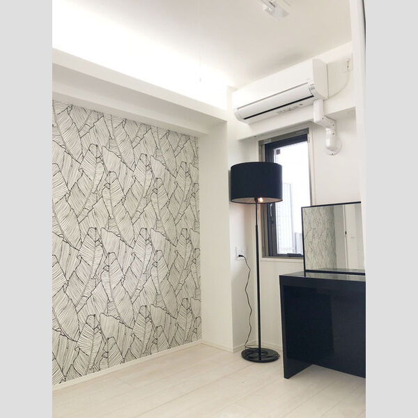 ラ・ベレッツァ　フェリオ502号室 洋間