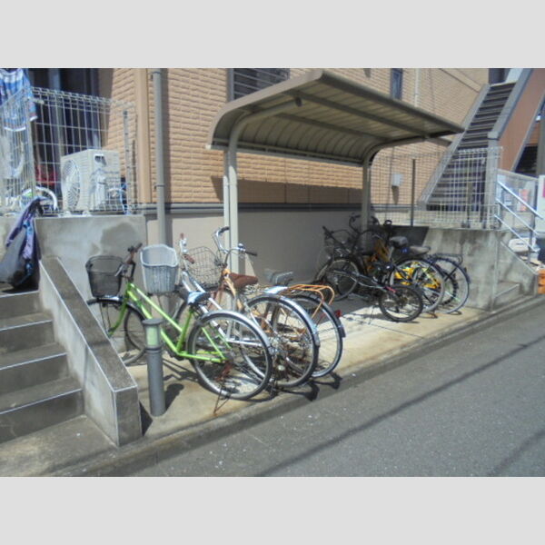 ウイステリア 周辺