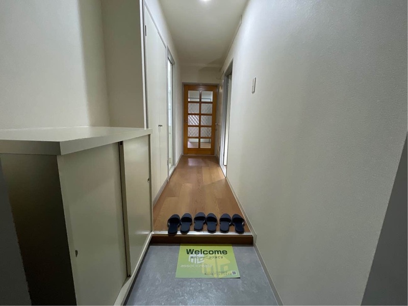 メゾン大西 玄関