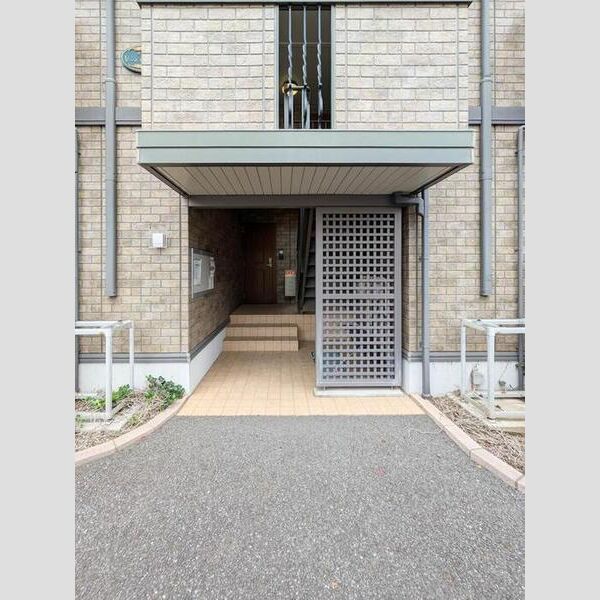 ヴィアレット　Ⅴ エントランス