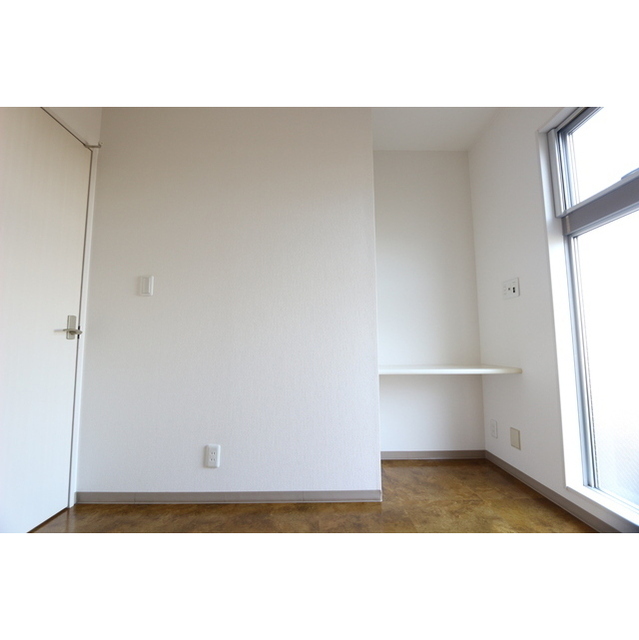 ＲＯＮＤⅤ番館103号室 4.1帖