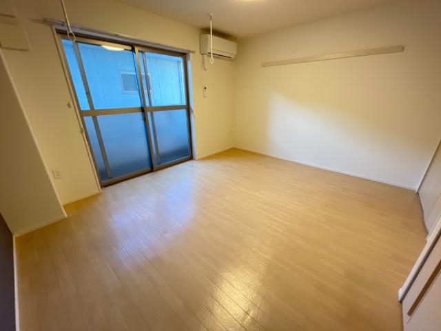 アペックスＳＴＫ 室内