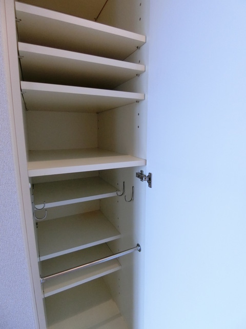 アクトフォルム武蔵小山0705号室 玄関下足収納