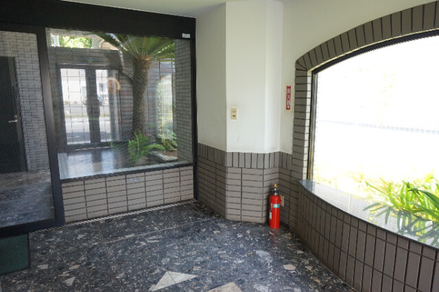 エスケーガーデン(A-060)2階 エントランス