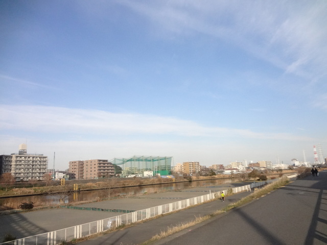 ラマージュ大倉山0301号室 【その他】鶴見川土手沿いまで602ｍ