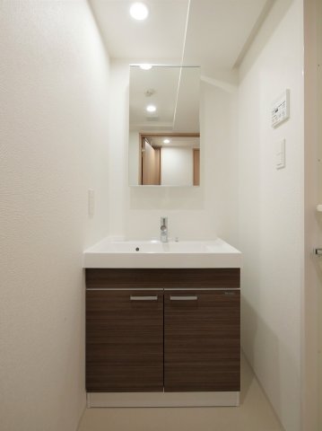 フュージョナル浮間舟渡 内観