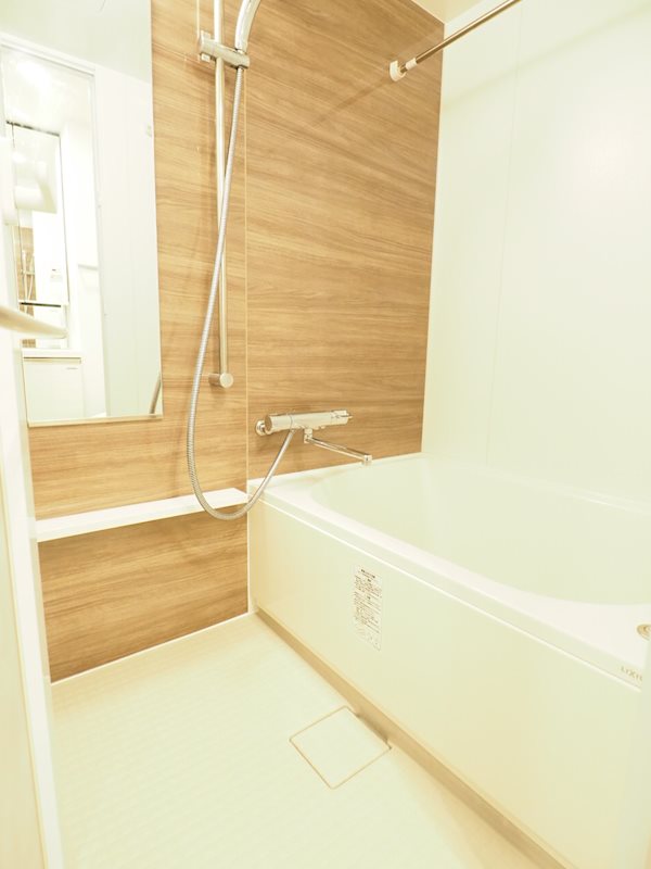 クレヴィアリグゼ雪が谷大塚3階 お風呂