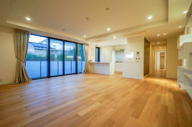 グランドメゾン代沢 リビング