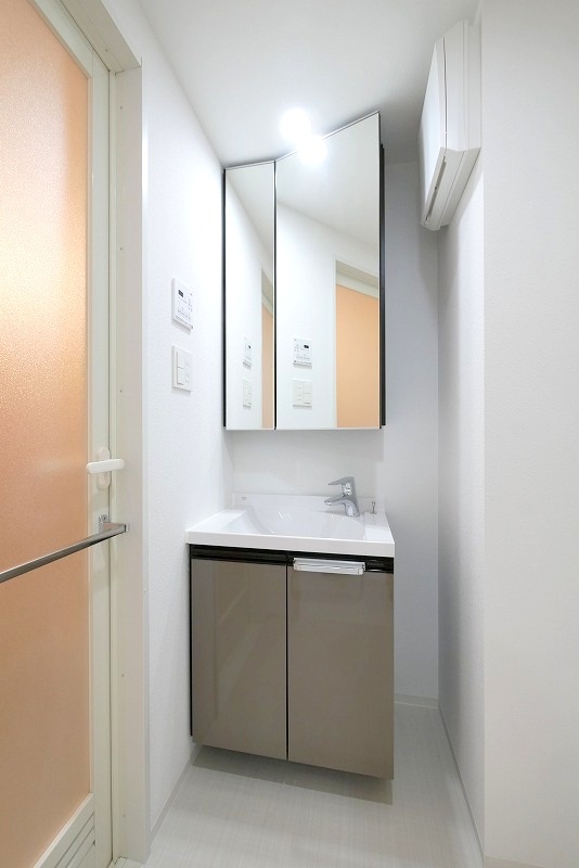 PREMIUM CUBE 両国DEUX5階 内観