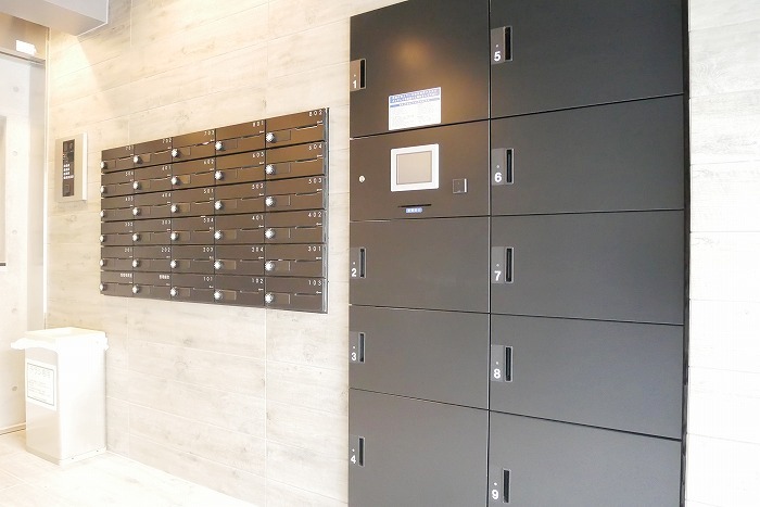 PREMIUM CUBE 森下3階 外観