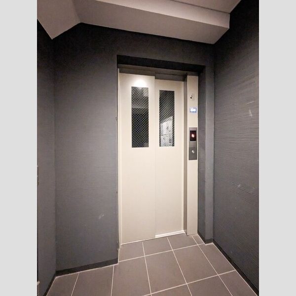 レジデンス東雪谷303号室 エレベーター