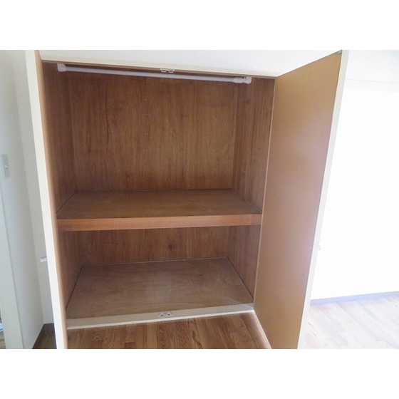 メゾン丸十0802号室 収納