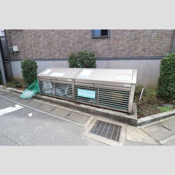 ルミエールK ゴミ置き場