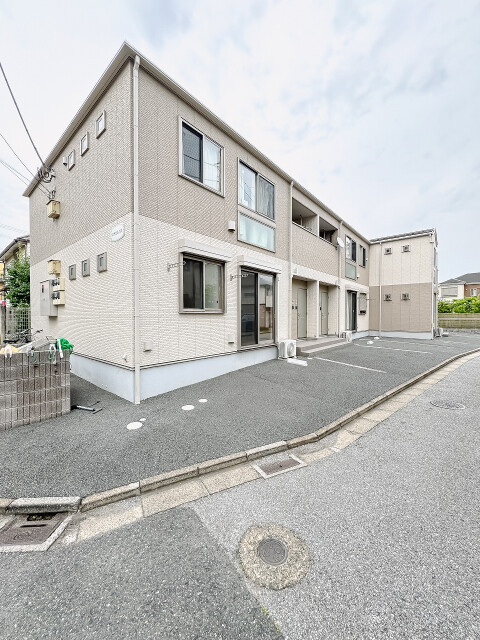 ポドカルパス 外観