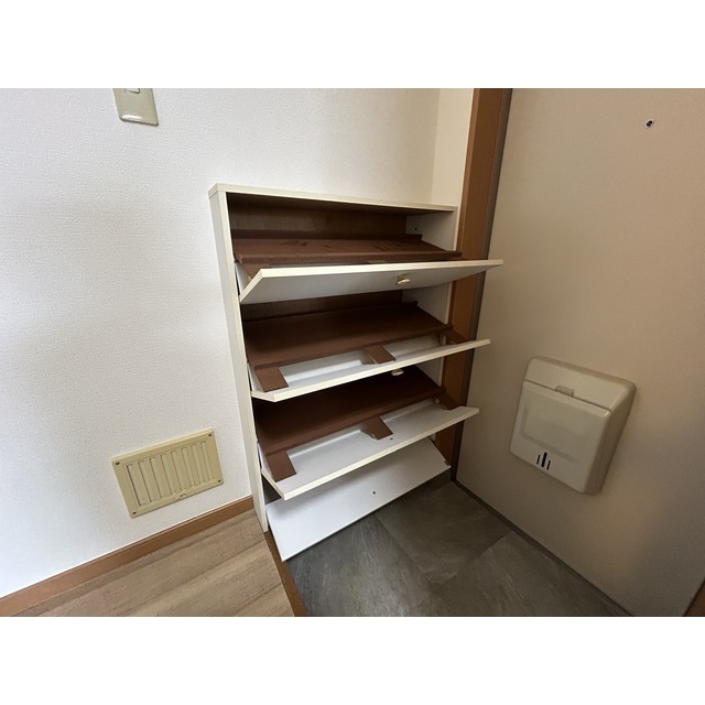 プレジィール 内観