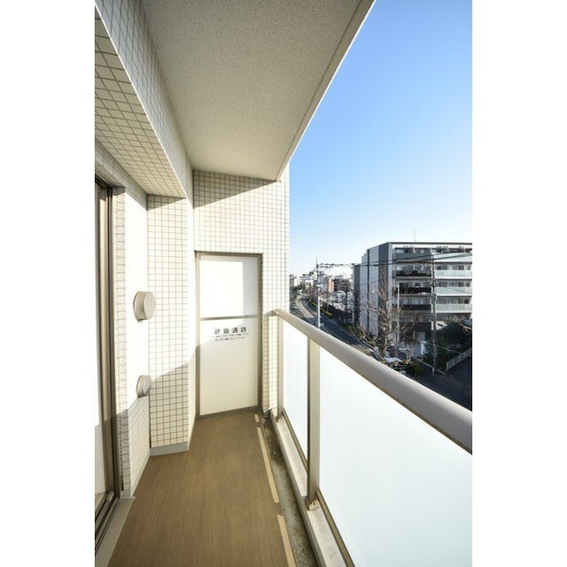 Court Blanche0408号室 内観