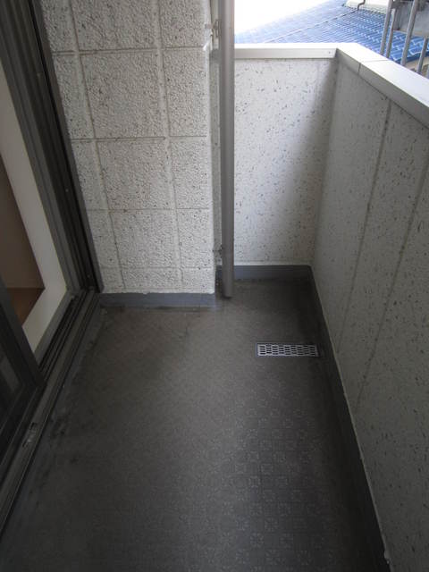 ロイヤル藤沢 バルコニー