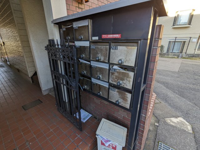 ヘスティア2番館107号室 同建物別部屋の参考画像