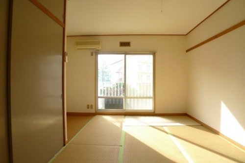 パナハイツ石井B2階 居間