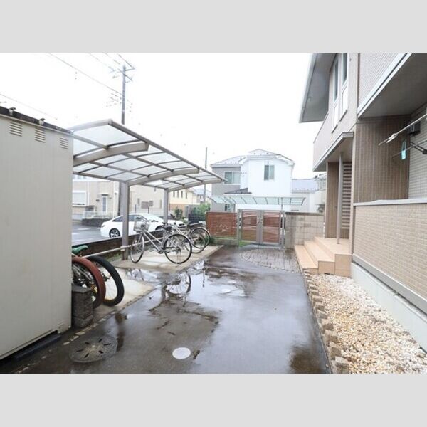 エクセレント三輪野山　Ⅰ 駐輪場