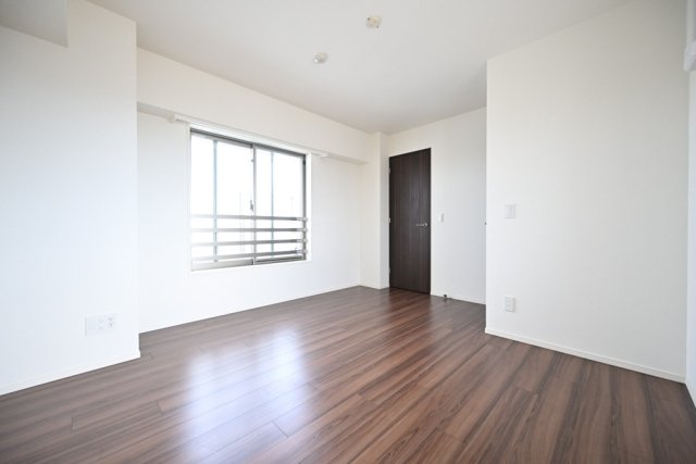 クラッシィハウス浜田山7階 洋室1