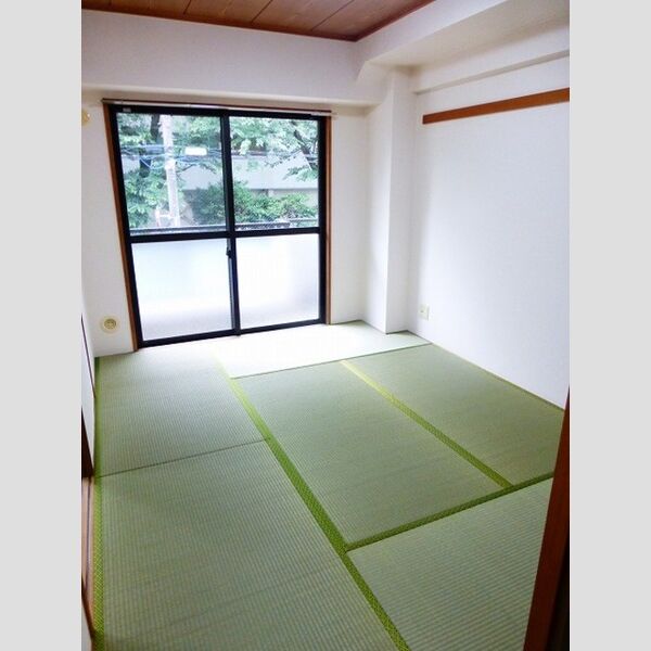 フローレンスMORITA205号室 和室