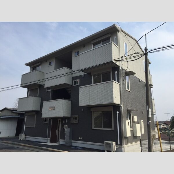エクセル マルヤマ 建物外観