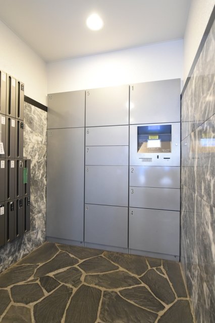 エスコート蒲田2階 宅配BOX