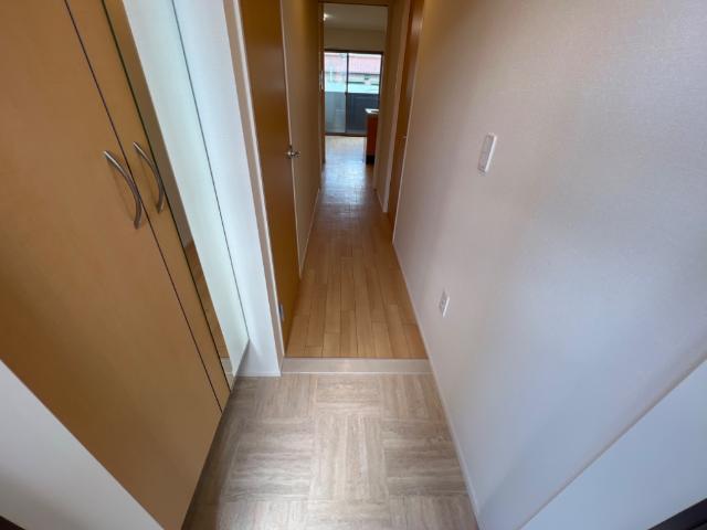 Eternal J（エターナル　ジェイ）205号室 廊下