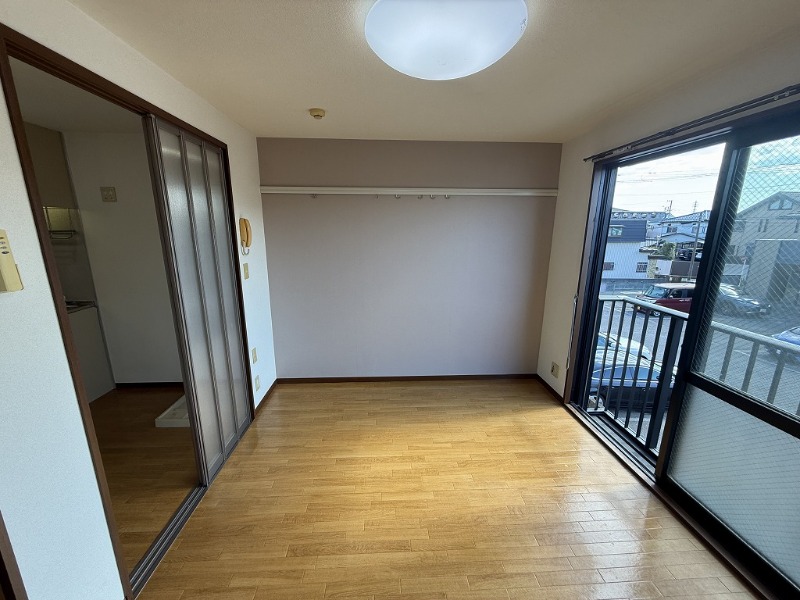 ファミール藤崎(E-134) リビング