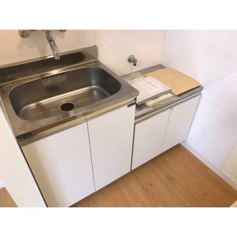 メゾン・ド・デパール舎人2階 キッチン