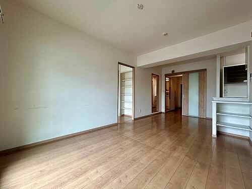 新蓮根団地第１４号棟3階 居室