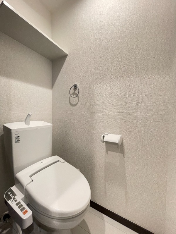 マーレ明大前1階 トイレ