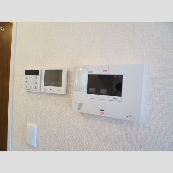 Regulus (レグルス)　A棟205号室 SECOM・TVインターホン