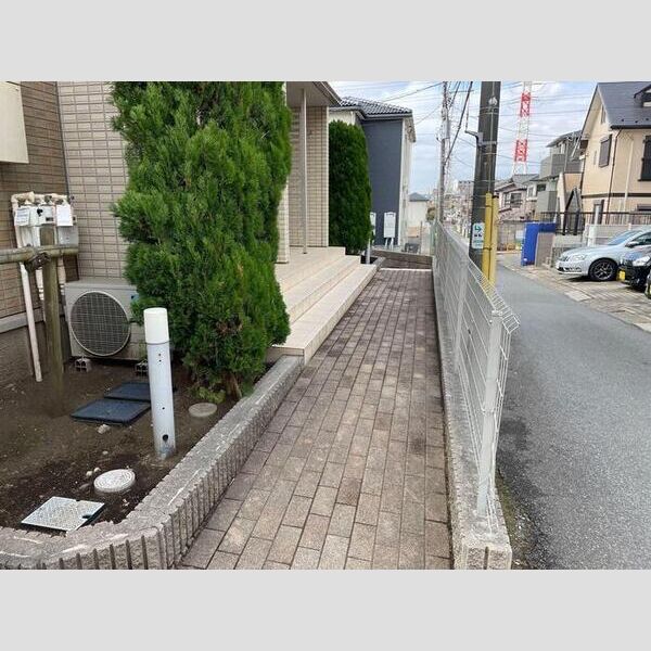 シュトラルヴェヌス102号室 共用部