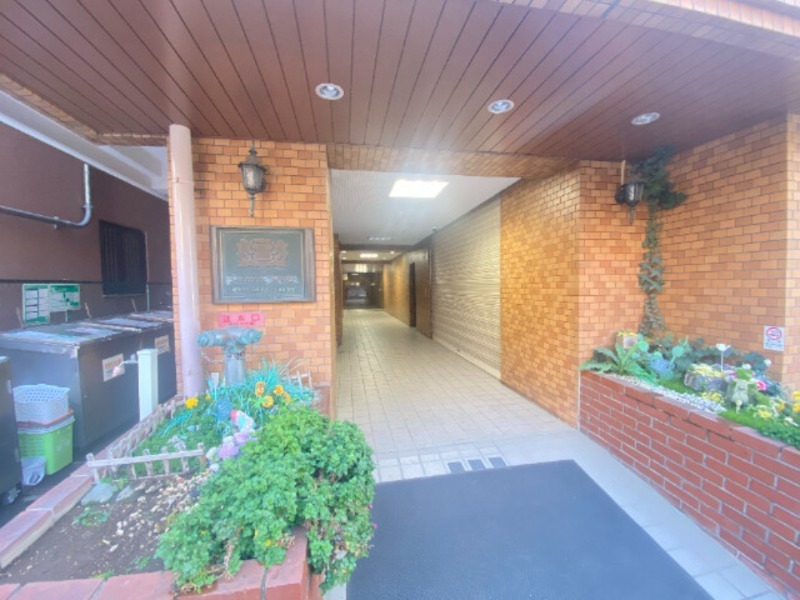 ライオンズマンション関内第３8階 エントランス