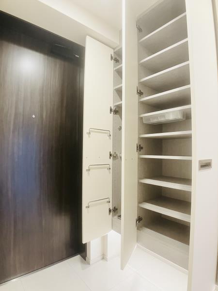 白金ザ・スカイ西棟4階 リビング